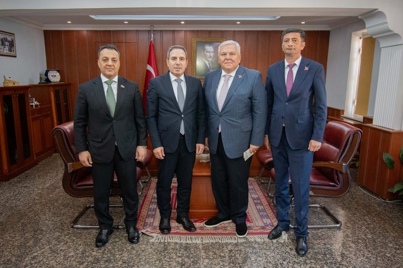 Azerbaycan Şeki Valisi Sayın Elxan USUBOV ve Heyeti, Kaymakamımız Sayın Avni ORAL'a ziyarette bulundu